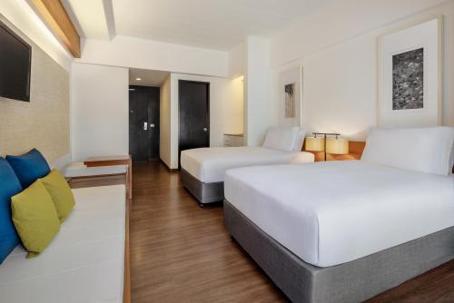 【Double Tree By Hilton Phuket Banthai Resort】デラックスプールサイド(ホテル)