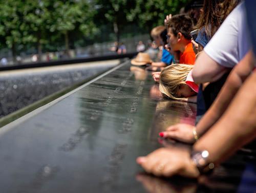9.11メモリアル　写真提供：あっとニューヨーク