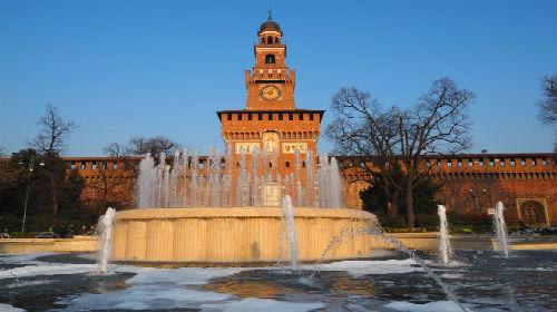 【ミラノ】カステッロ広場/（社員撮影）