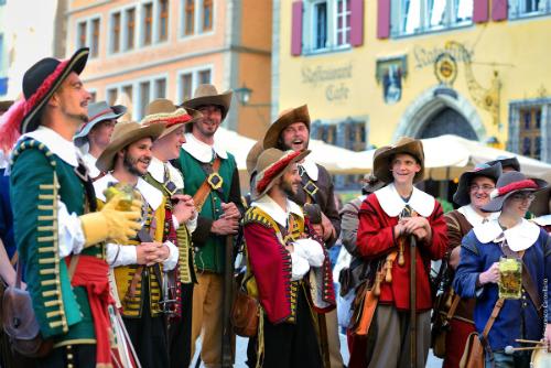 【ローテンブルク】中世から続く様々なお祭りがあります/イメージ (C) ドイツ観光局