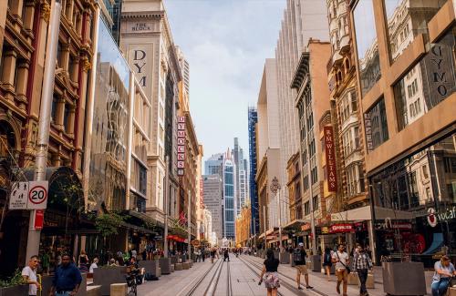 ≪シドニー≫歴史ある街並みを眺めながらショッピング♪(C)Destination NSW