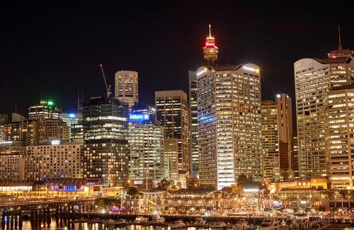 ≪シドニー≫オーストラリア最大の都市シドニーの美しい夜景(C)Destination NSW