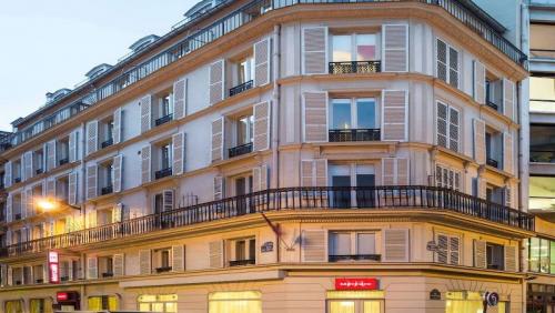 【パリ】Mercure Paris Opera Lafayette 外観／イメージ (C)ホテルベッズグループ