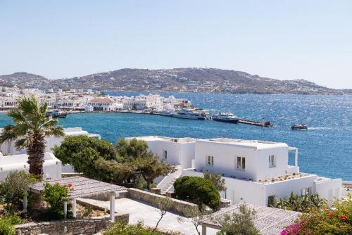 PORTO MYKONOS 港を臨む景色