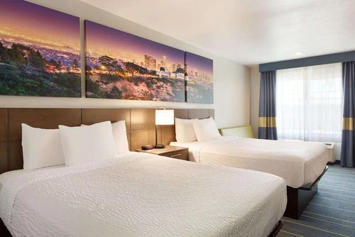 【アナハイム】Days Inn & Suites by Wyndham Anaheim At Disneyland Park／イメージ