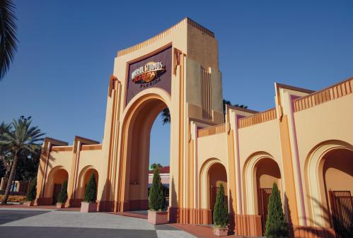 【Universal Studios Florida】 Arches1/TM&(C)2025 Universal Studios. All rights reserved.