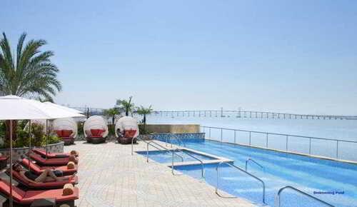 【マンダリンオリエンタル マカオ】プール