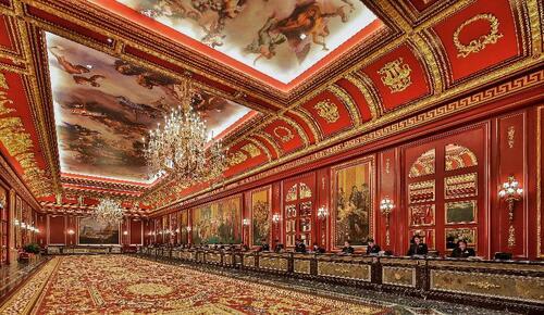 【ザ　パリジャン　マカオ】ロビー