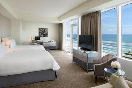 【マイアミ】Fontainebleau Miami Beach／客室イメージ