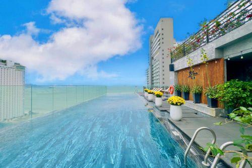 ポティークホテル　プール