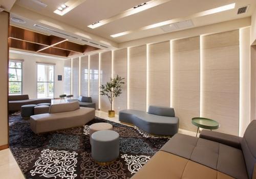 ベイビュー　ロビー