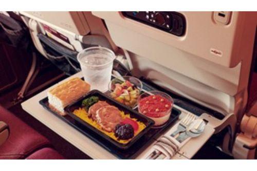 カタール航空機内食／イメージ　(C)カタール航空