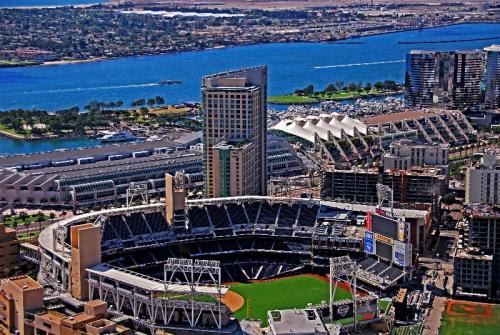 【サンディエゴ】オムニ サンディエゴ ホテル／外観イメージ2