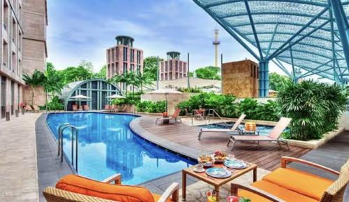 【リゾーツワールドセントーサ・ホテルマイケル】プール/イメージ