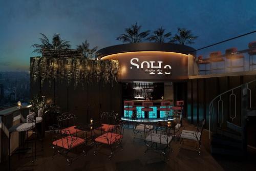 チャンプトンホテル　ルーフトップバー