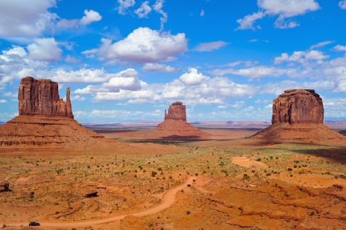 【ラスベガス】モニュメントバレー/ビジターセンターイメージ