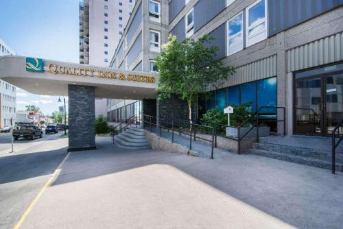  【イエローナイフ】クオリティ イン ＆ スイーツ イエローナイフ／イメージ (C)ベッツオンライン