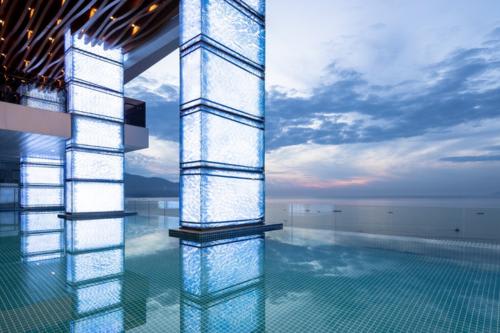 プリンスダナン　インフィニティプール