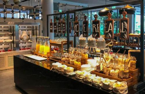 【Four Points By Sheraton Phuket Patong Beach Resort】ホテルレストラン/イメージ