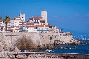 カンヌからの日帰り旅行もおすすめです／アンティーブ(C)Provence-Alpes-Cote dAzur Tourist Board
