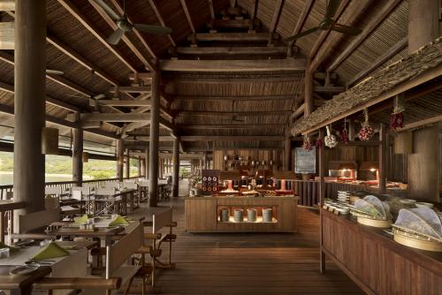 シックスセンシズニンヴァンベイ　レストラン