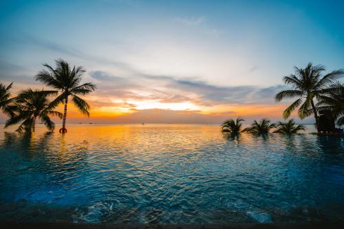 シーシェルズ・フーコック・ホテル＆スパ　サンセット