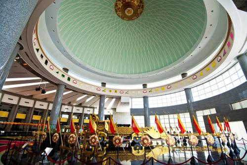 【ブルネイ観光地】ロイヤルレガリア/イメージ