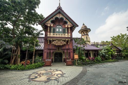 【香港ディズニーランド】エクスプローラーズ・クラブ・レストラン