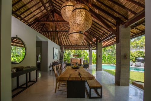 【ザ・アマラ】2ベッドルームエステート リビング