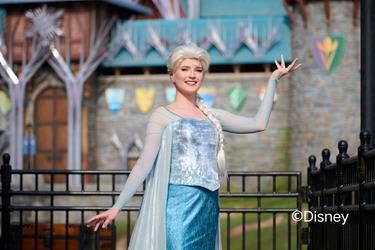 【香港ディズニーマジックランフェスト】エルサ（イメージ）