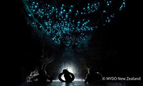 ブラックウォーターラフティングツアー/イメージ (C) MYDO New Zealand