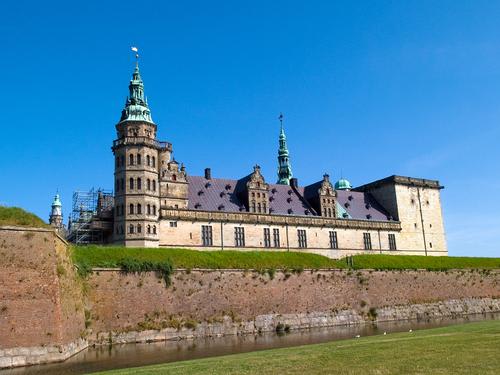 【コペンハーゲン】デンマークの世界遺産「クロンボー城」/イメージ