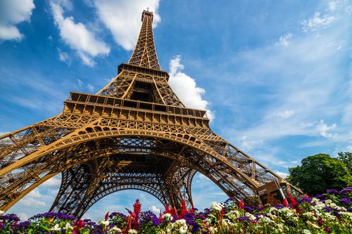 【パリ】エッフェル塔の展望台へ登るなら空いている朝のうちがおすすめ♪／イメージ