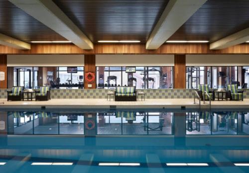 【デルタプリンスエドワード】プール/イメージ (C)Delta Hotels Prince Edward