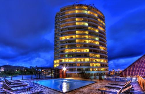 【カサデルソル】シトロン湾に建つ大きな3つ星ホテル