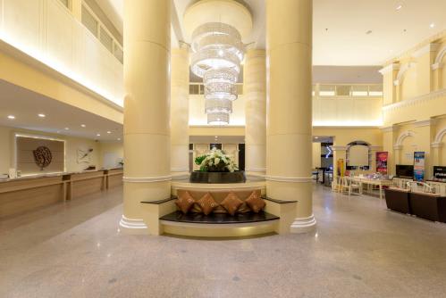 【アンダマンエンブレイスリゾート】ロビー