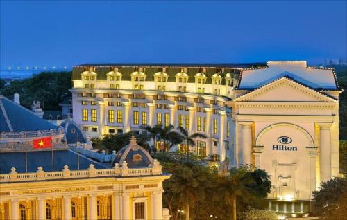 【ヒルトン】美しい外観が特徴の高級ブランドホテル！