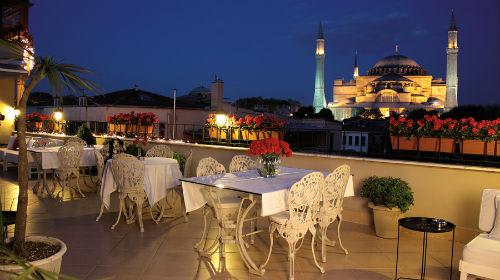 【イスタンブール】Celal Sultan Hotel　テラス／イメージ (C)OVERSEAS TOURISM