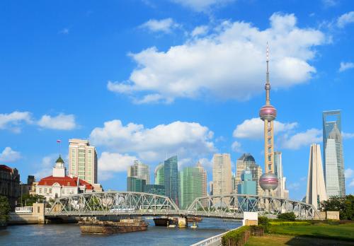 上海の高層ビル群(イメージ)