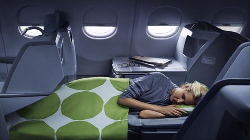 ビジネスクラスへのアレンジ可能です／【フィンランド航空】ビジネスクラス 就寝時／イメージ(Airbus社/フィンランド航空提供)