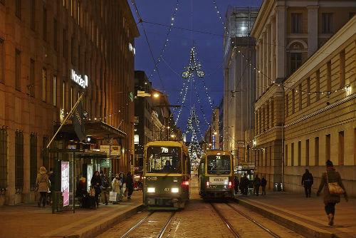 ライトアップされたヘルシンキ市内イメージ／Krista Keltanen2(C)VISIT FINLAND