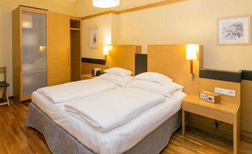 ホテルアップグレード可能です／AM STEPHANSPLATZ　お部屋一例2