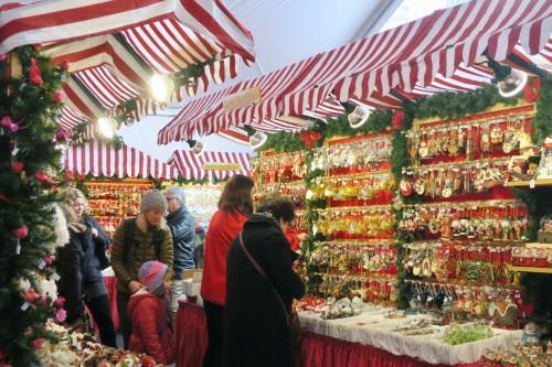 *バンクーバー クリスマスマーケット(C)NatuliveCanada