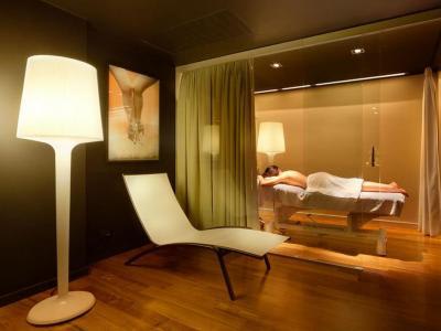 HOTEL MIRO/スパイメージ(C)MIKI TRAVEL