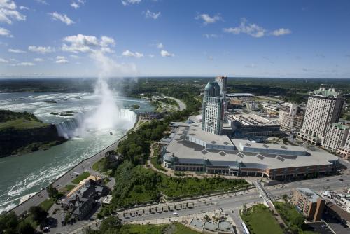 *ナイアガラ周辺　写真提供：オンタリオ州観光局