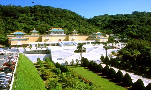 【台北】約６９万点以上の至宝を収蔵する「国立故宮博物院」（提供：台湾観光局）