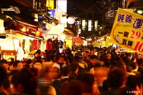 【台北】台湾人気NO.1夜市「士林夜市」（提供：台湾観光局）