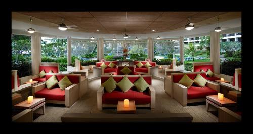 【ゴールデンサンズ】ロビーラウンジ（画像提供：SMIトラベル）