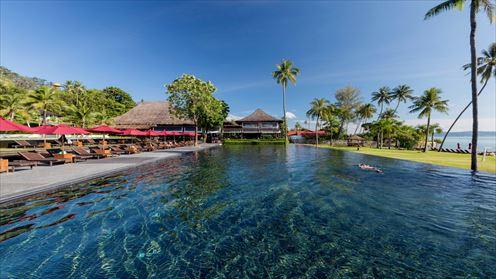 【Vijit Resort】広くて快適なパブリックプール(ホテル提供)