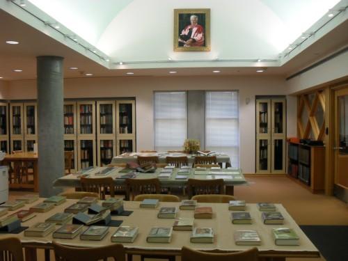 *リリアン・H・スミス図書館 (C)Tourism Toronto